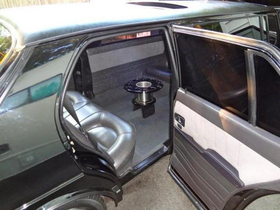  Saab 900 Turbo Limo 1985 года  (фото 17 из 18)